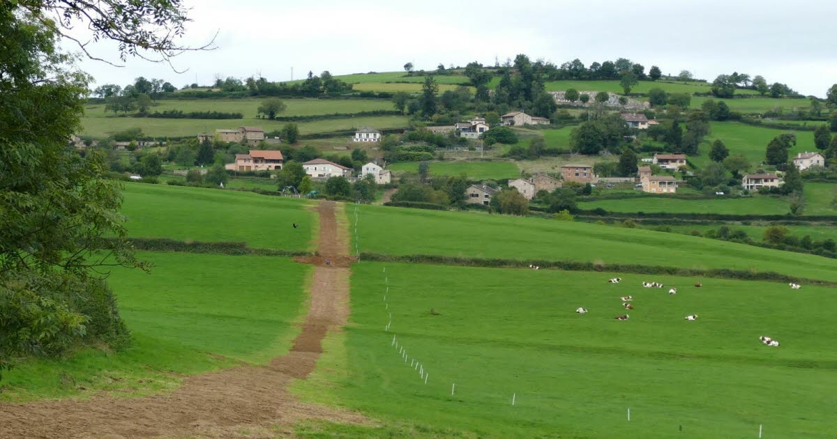 Tramayes. Una tubería de agua de la década de 1970 renovada a lo largo de casi 900 metros.
