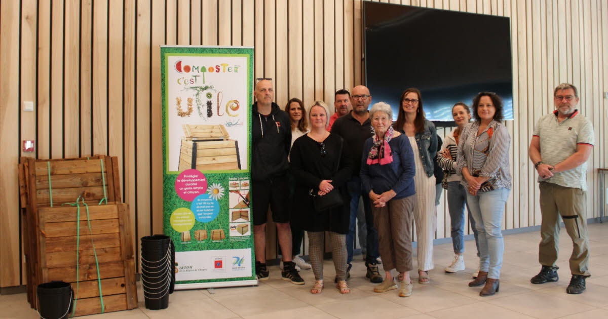 Palleau. Composters to encourage good habits