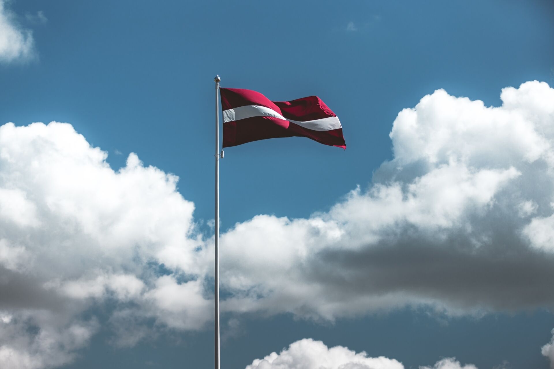 Latvia delays the adoption of EU emissions trading system reforms