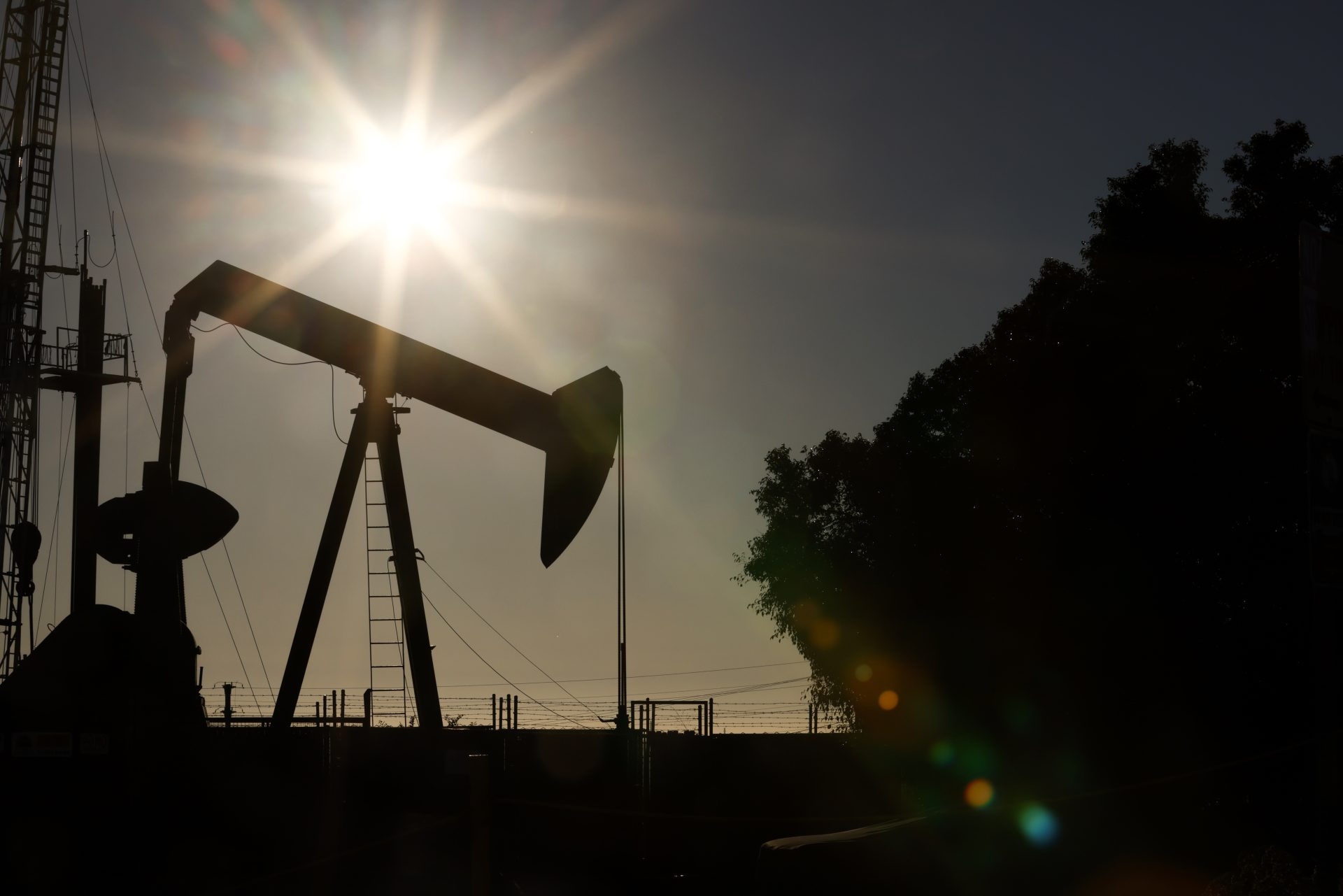 Hooggerechtshof van de VS heractiveert rechtszaak tegen Californische emissieregelgeving