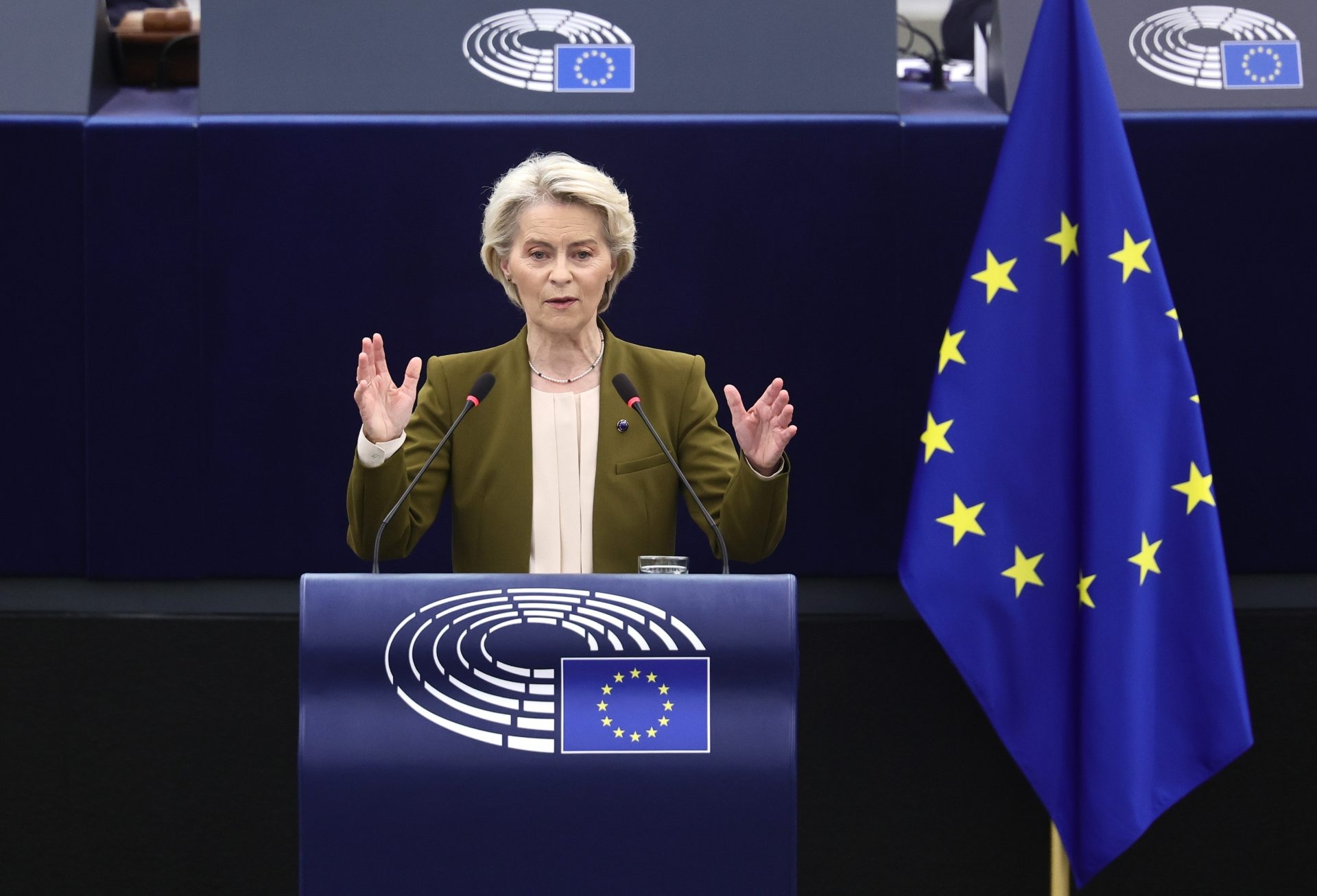 Von der Leyen, ABD'den çevresel ve dijital bağımsızlığı garanti ediyor