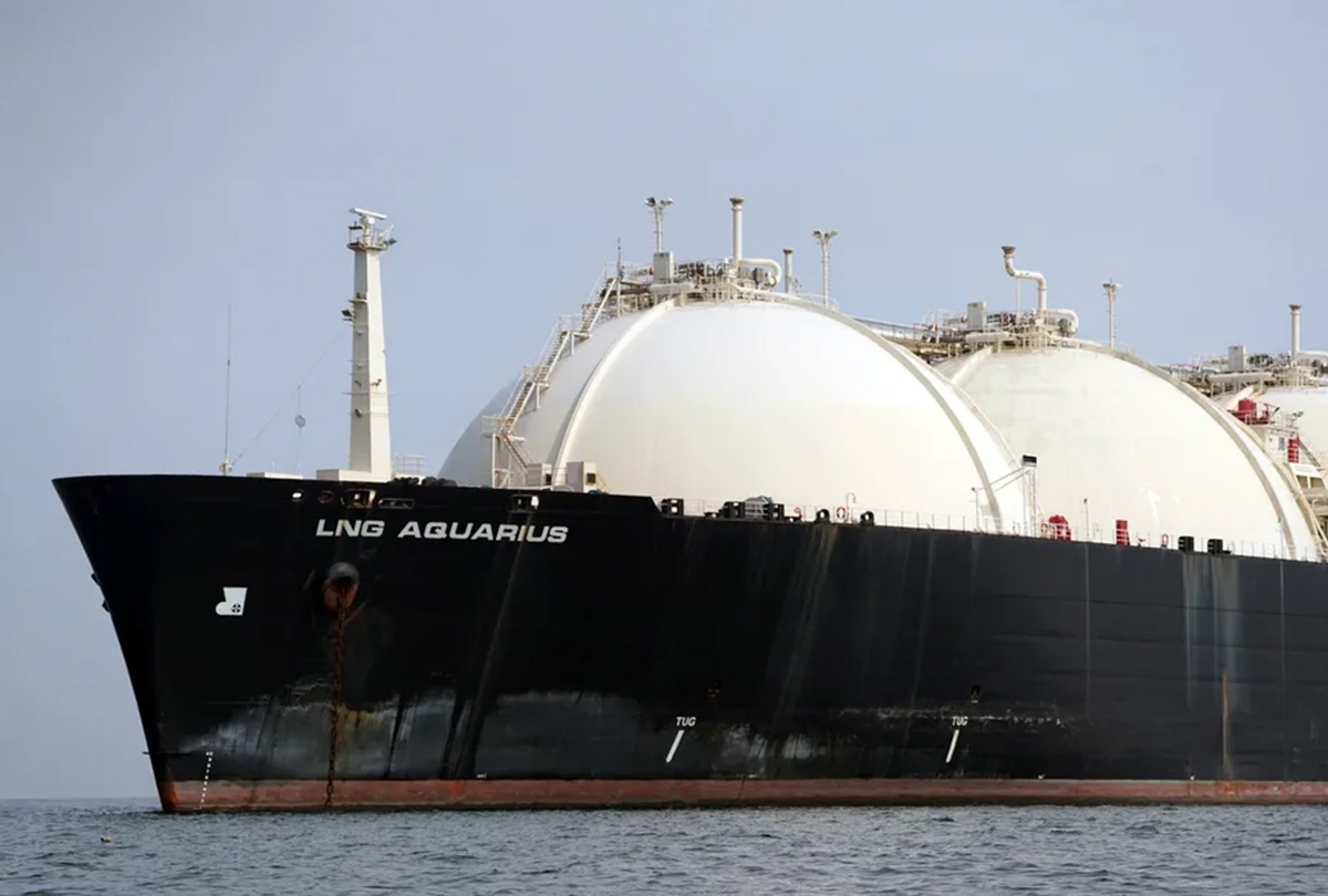 Global LNG Market Faces Looming Supply Glut After Years of Scarcity