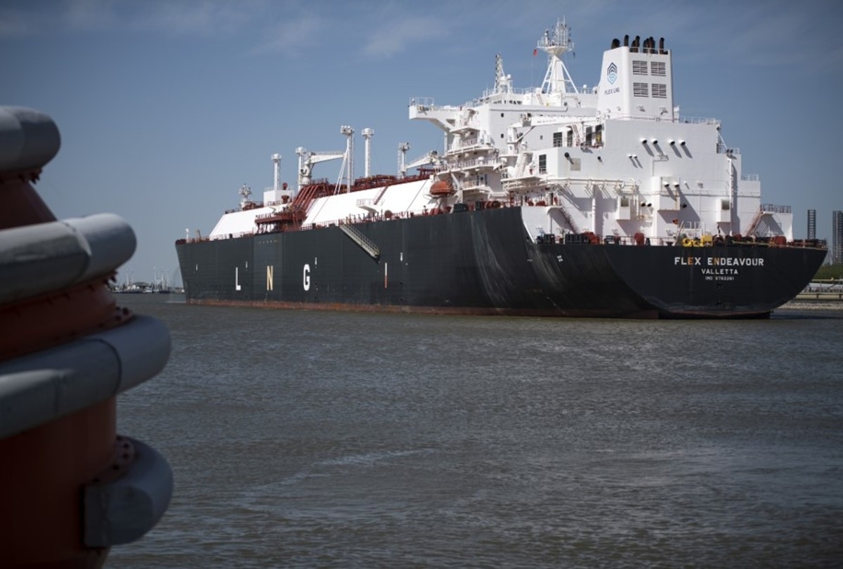 US Equals Monthly LNG Export Record in April