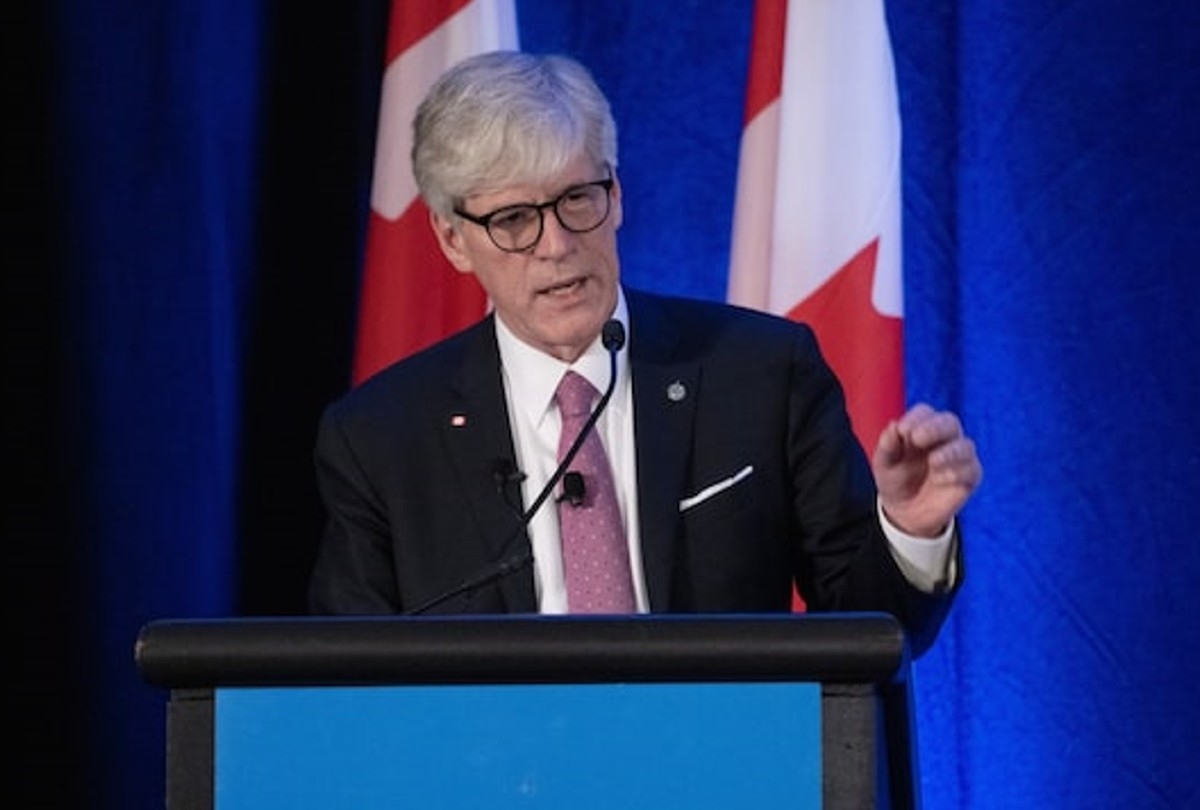 Canada’s New Energy Chief Tim Hodgson Pushes Oil Sands to Build Carbon-Capture Systems