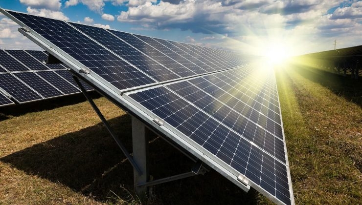 ¡Turquía superó su objetivo de energía solar para 2025 hace dos años!
