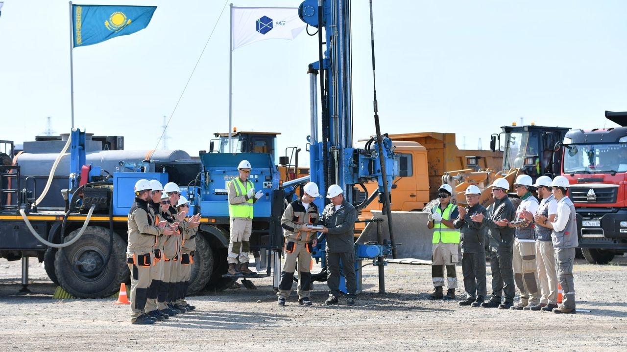 Kazachstan en Rusland beginnen met de bouw van een kerncentrale