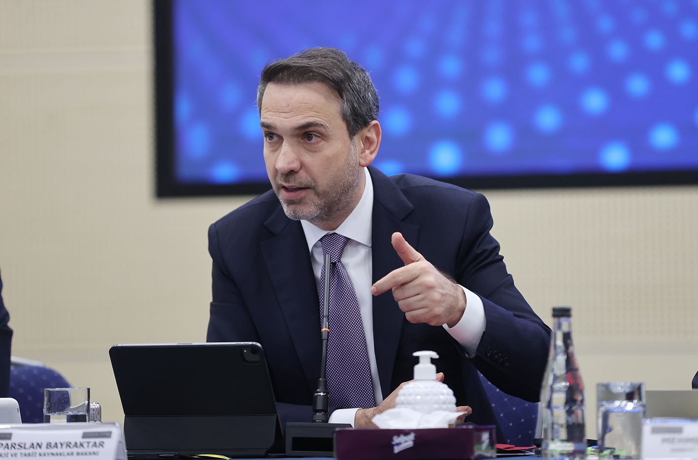 Minister Bayraktar: „Es gibt kein Problem bei der Versorgung mit iranischem Erdgas“
