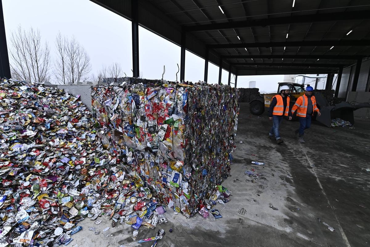 Lot-et-Garonne: 300 tonnes of waste go up in smoke