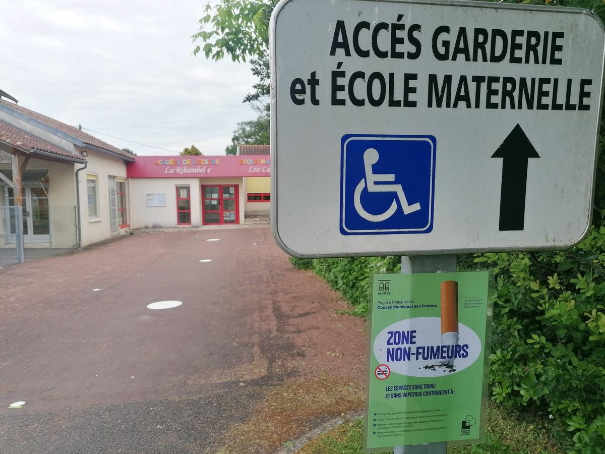 Saintes: zonas para no fumadores apoyadas por el consejo municipal de niños