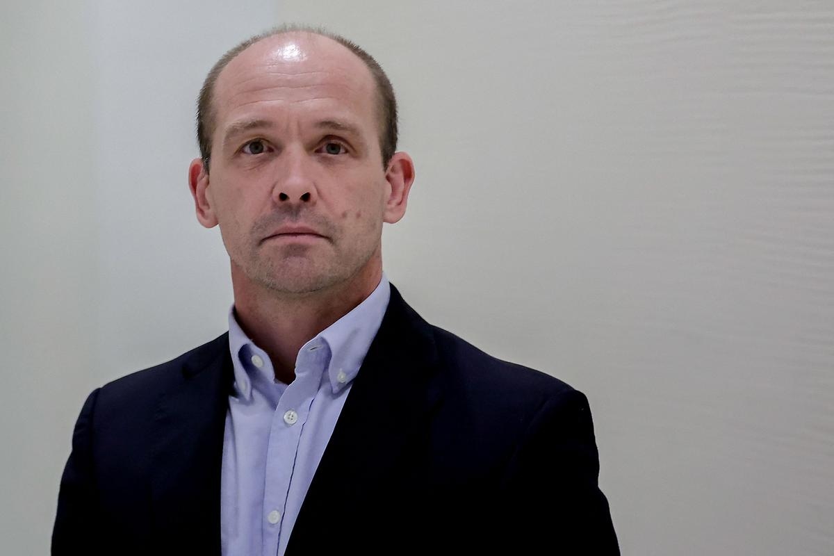 El capitán Kevin Escoffier fue enviado a un tribunal correccional por agresión sexual.