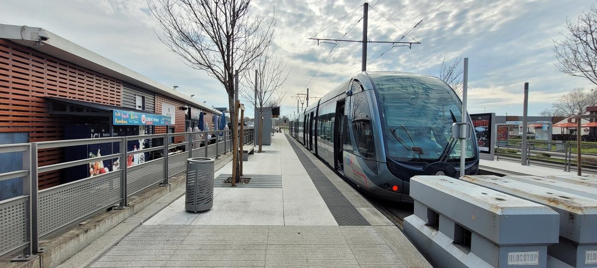 Ligação ferroviária Bordeaux-Lacanau: estudo considera trem "superdimensionado" e prefere vagões extras