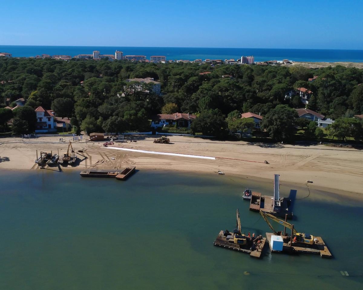 Landes: deze keer zorgt het baggeren van het Hossegormeer er ook voor dat de stranden opnieuw worden bezand