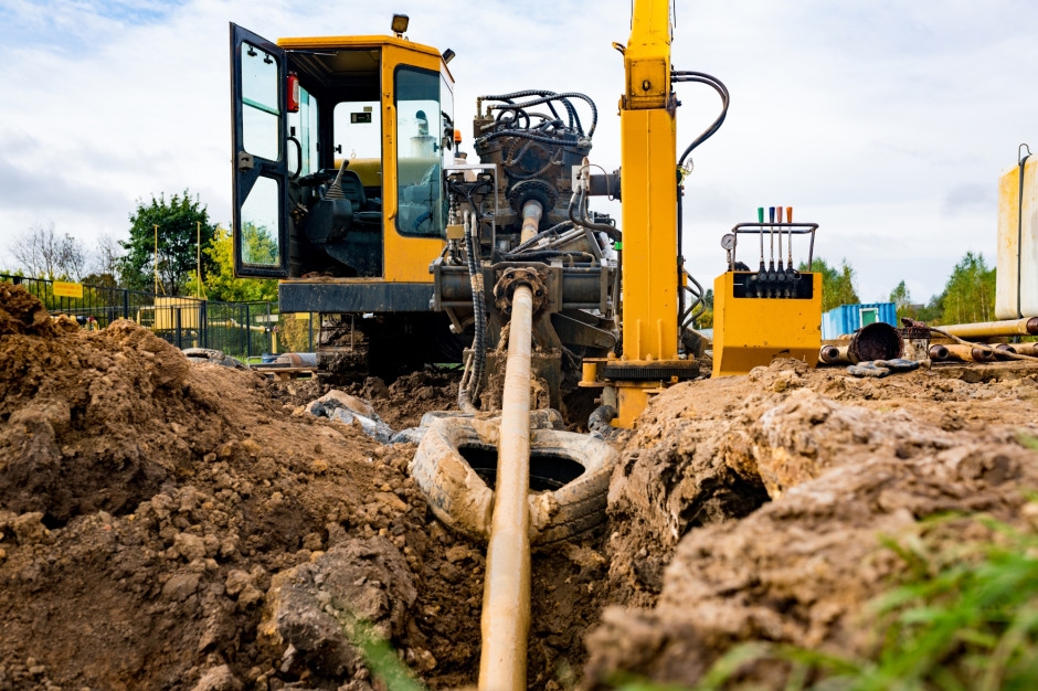 PERN will once again lay a pipeline by drilling under the river