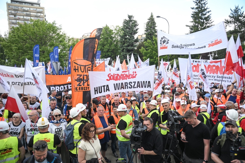 Der Protest der Stahlarbeiter geht weiter. „Wer den Green Deal nicht mag, und niemand mag ihn, ist demonstriert“