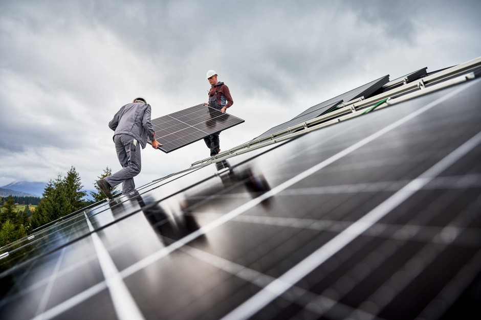 Polonyalı enerji şirketinde radikal değişim. Fotovoltaiklerden ve enerji depolamasından kurtulacak