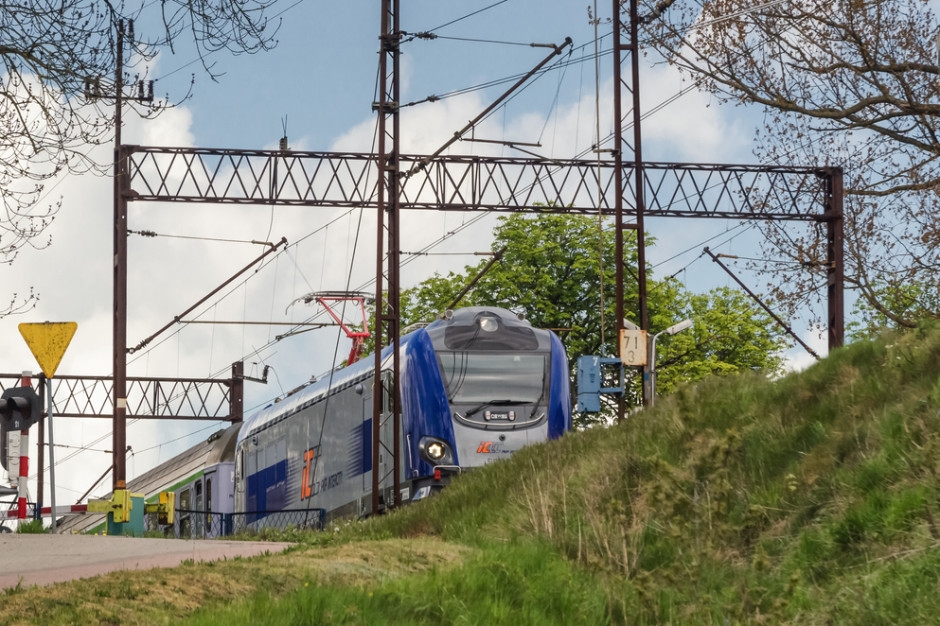 Zielona energia napędzi pociągi PKP Intercity. Jest nowa umowa