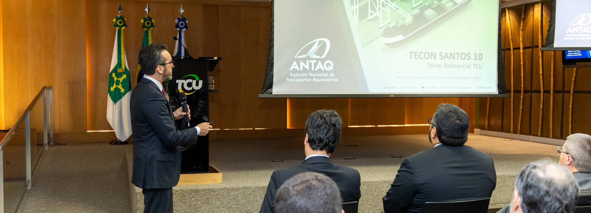 TCU discute modelo do leilão do Tecon Santos 10 em encontro