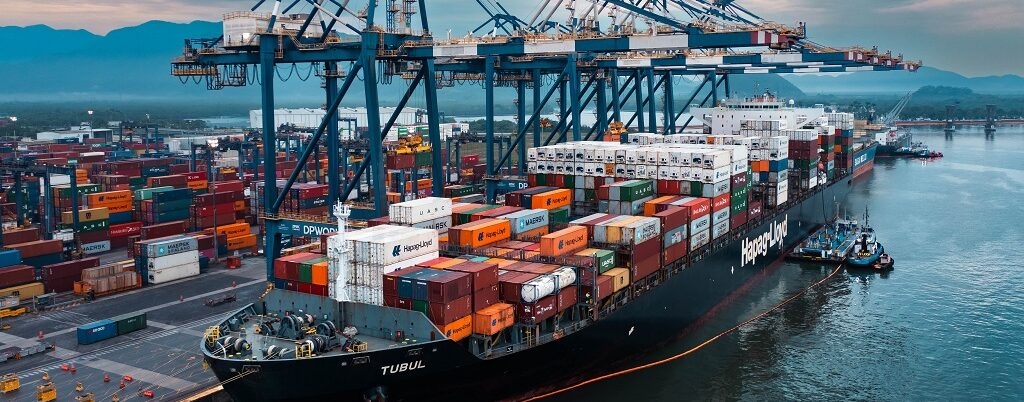 DP World erneuert Vertrag mit Hapag-Lloyd zur Steigerung des Betriebs