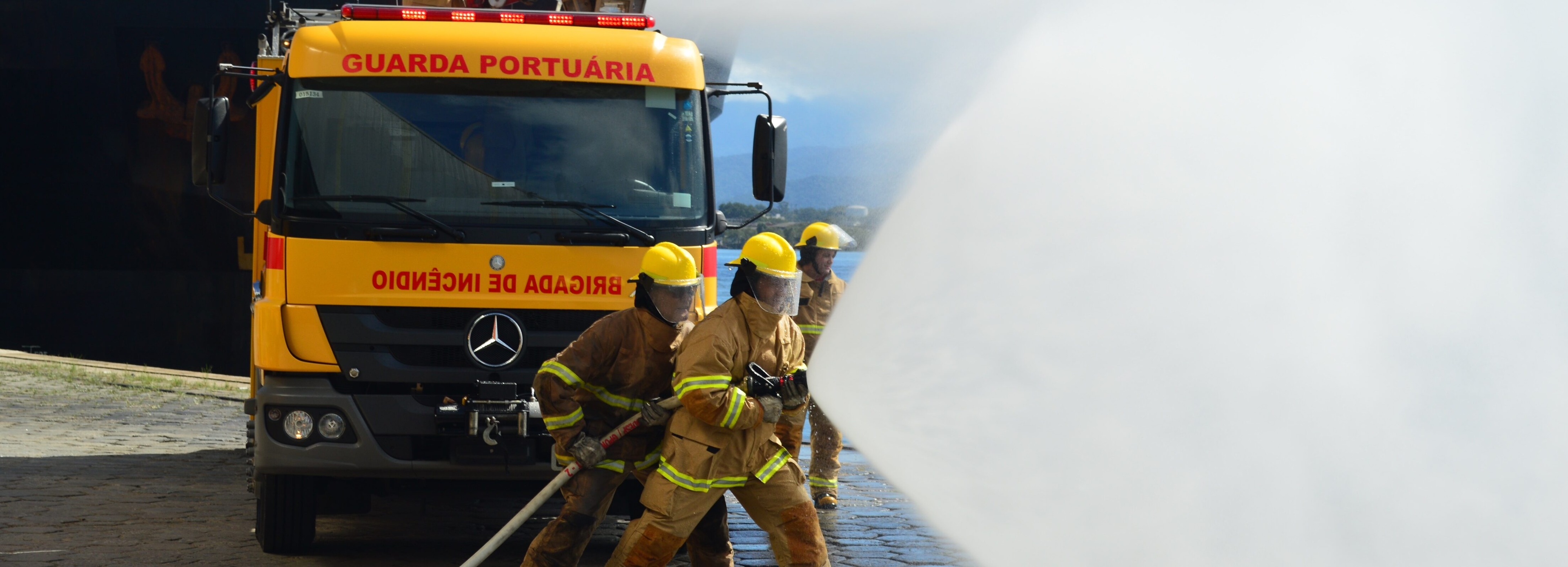 Hafen von Santos startet Ausschreibungen zur Ausrüstung der Feuerwehr