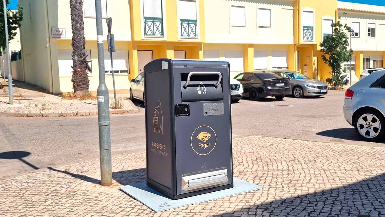 FAGAR innovates in urban cleaning in Faro with smart waste bins