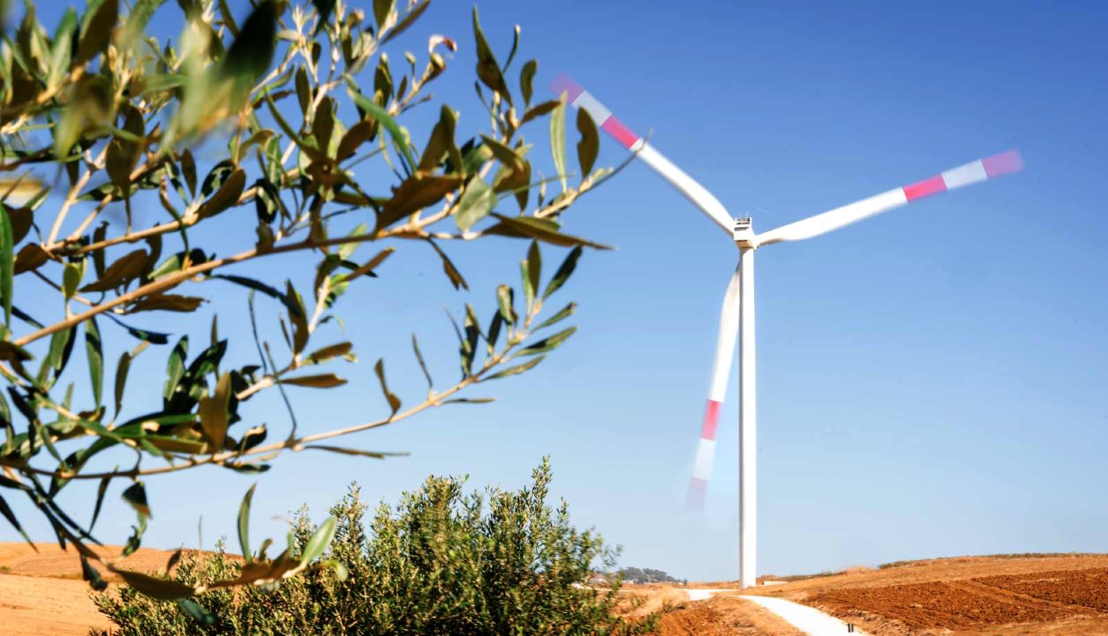 L'énergie éolienne en Italie : un potentiel bloqué par la bureaucratie et les choix politiques