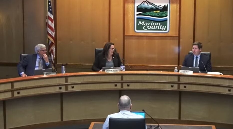 Local authorities enact moratoriums on large-scale BESS development in Oregon, New York