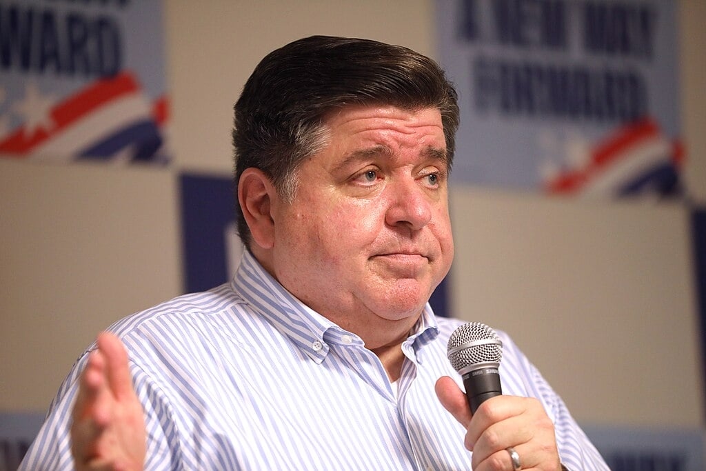 Illinois: Activistas e industria celebran la legislación sobre energía limpia que incluye un objetivo de almacenamiento de energía de 3 GW.