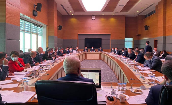 No recess for the Parliamentary Energy Commission