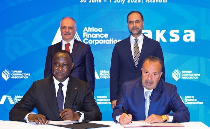 Financement de 150 millions de dollars de l'AFC à Aksa Energy