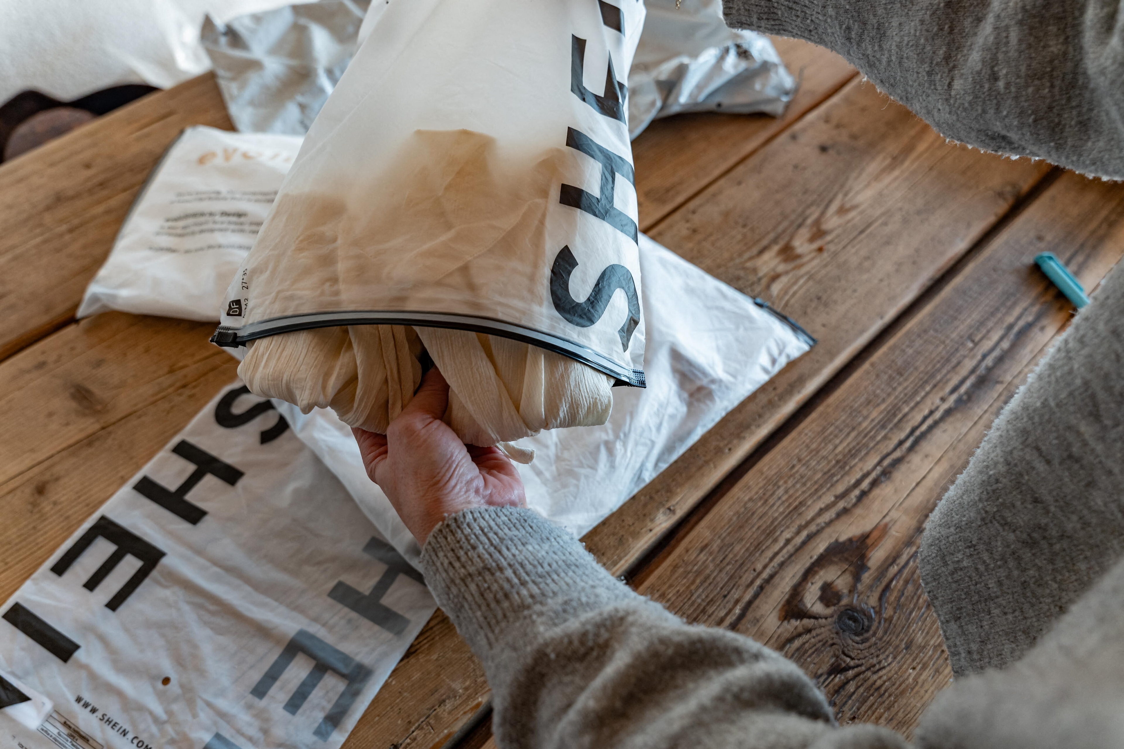 Fast Fashion: Die Franzosen kaufen im Schnitt 42 neue Kleidungsstücke pro Jahr, ein trauriger Rekord