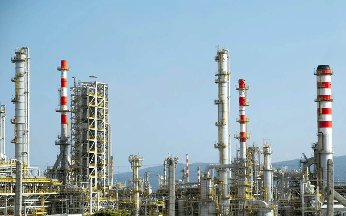 UN Expert Demands Tough Penalties for Fossil Fuel Industry