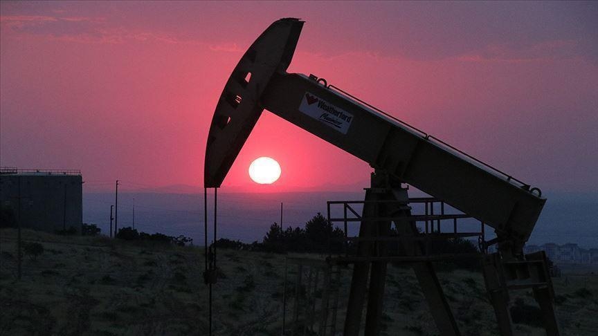 Número de plataformas de petróleo nos EUA cai