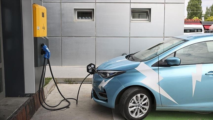 4 em cada 10 carros vendidos na Turquia são elétricos ou híbridos