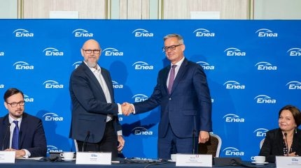 Enea obtém fundos da BGK para modernizar rede de distribuição na Polônia