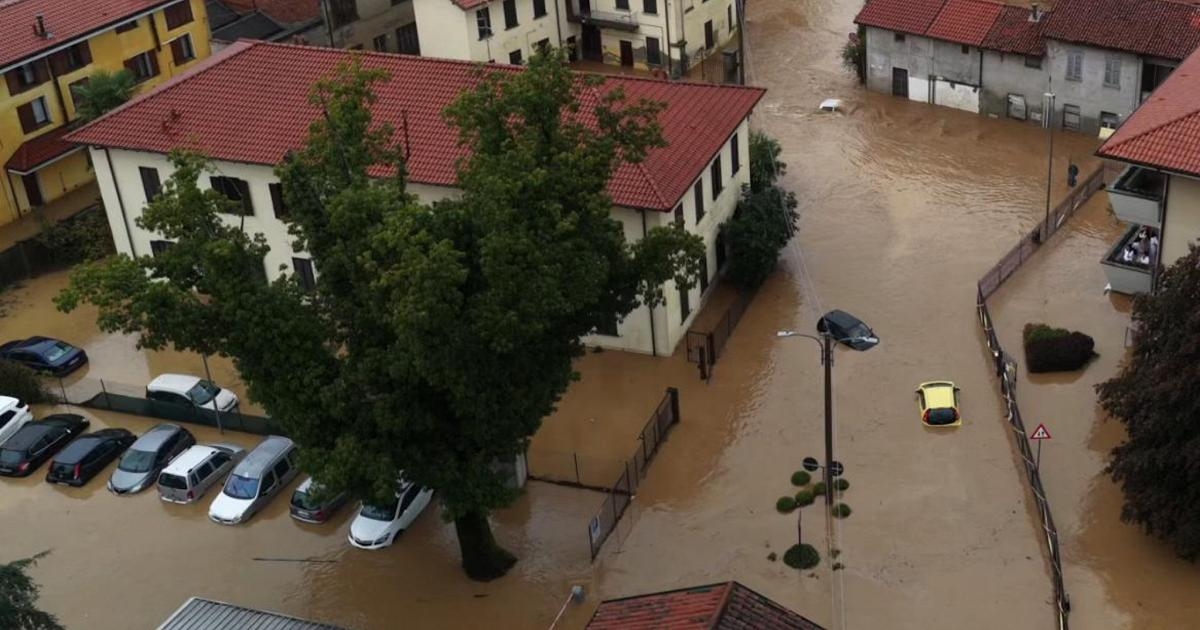 Flooding in Meda, cars engulfed by water: drone images