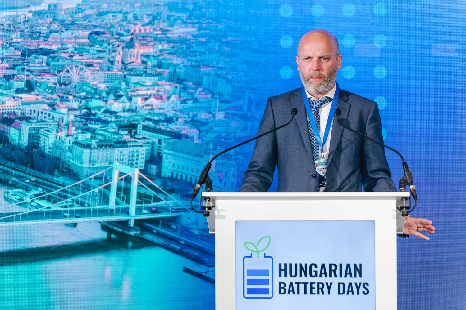 Dott. Ádám Nagy: L'Ungheria vuole essere un ponte tra le tecnologie europee e asiatiche