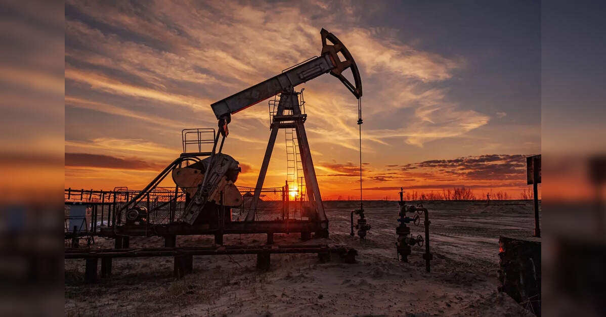 Oil prices drop for second day as oversupply concerns at forefront