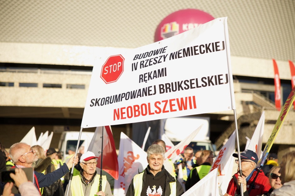 "Stay away from miners' wages." Unions are not ruling out further protests.