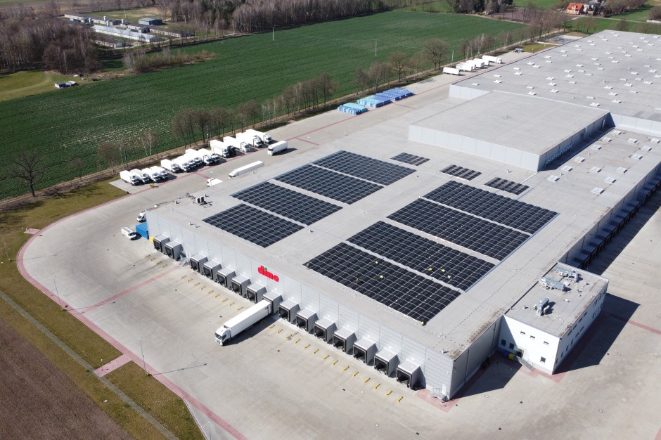 La popolare catena di negozi punta sulle energie rinnovabili. Unimot realizzerà 120 impianti fotovoltaici per Dino.