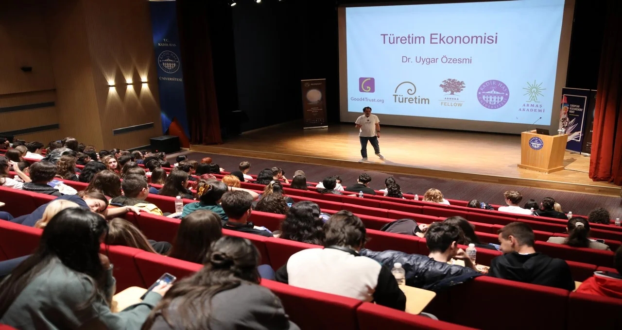 Akdeniz Boyunca Enerji ve Bilim Etkileşimi: MEDNIGHT 2025