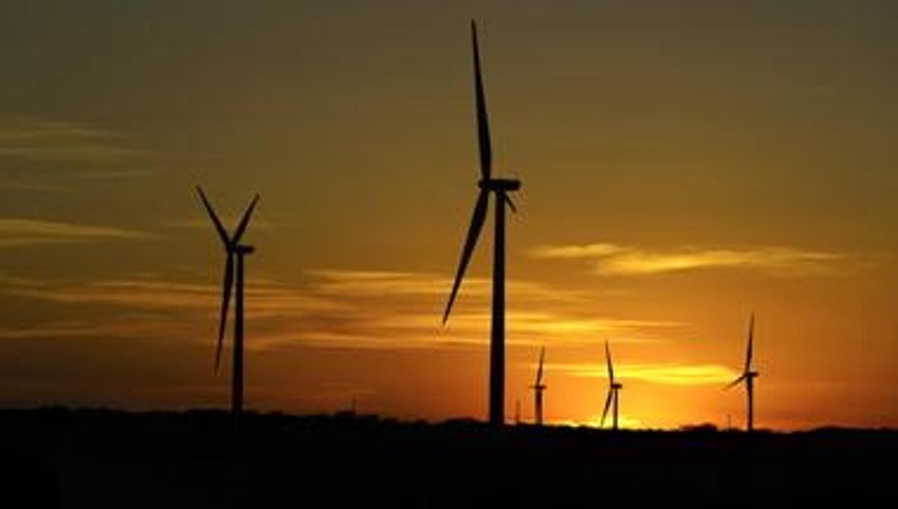 Farmy wiatrowe: zrównoważona energia i krajobrazy do odkrycia