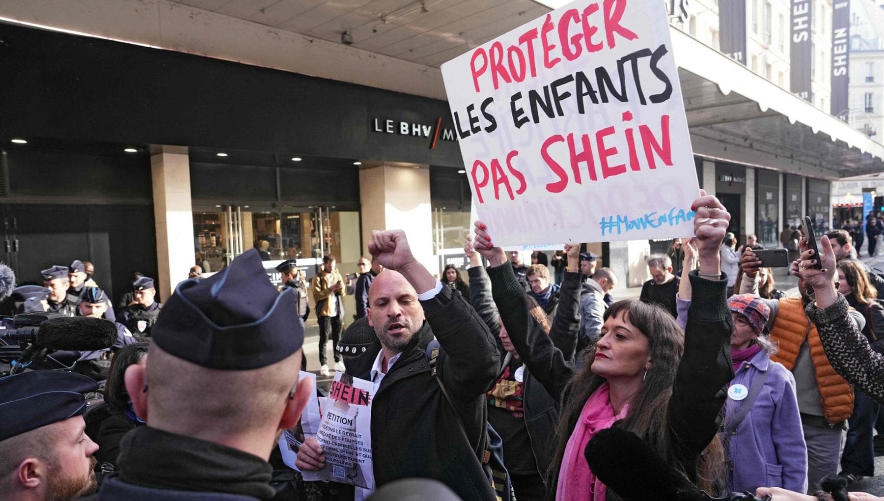 Париж прощается с быстрой модой, но в Галерее Лафайет открывается китайский гигант.